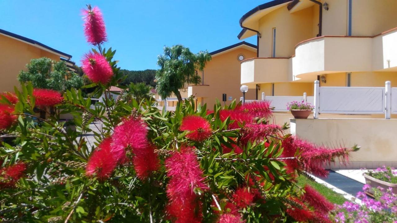 Conca Degli Dei Aparthotel Paestum Exterior foto